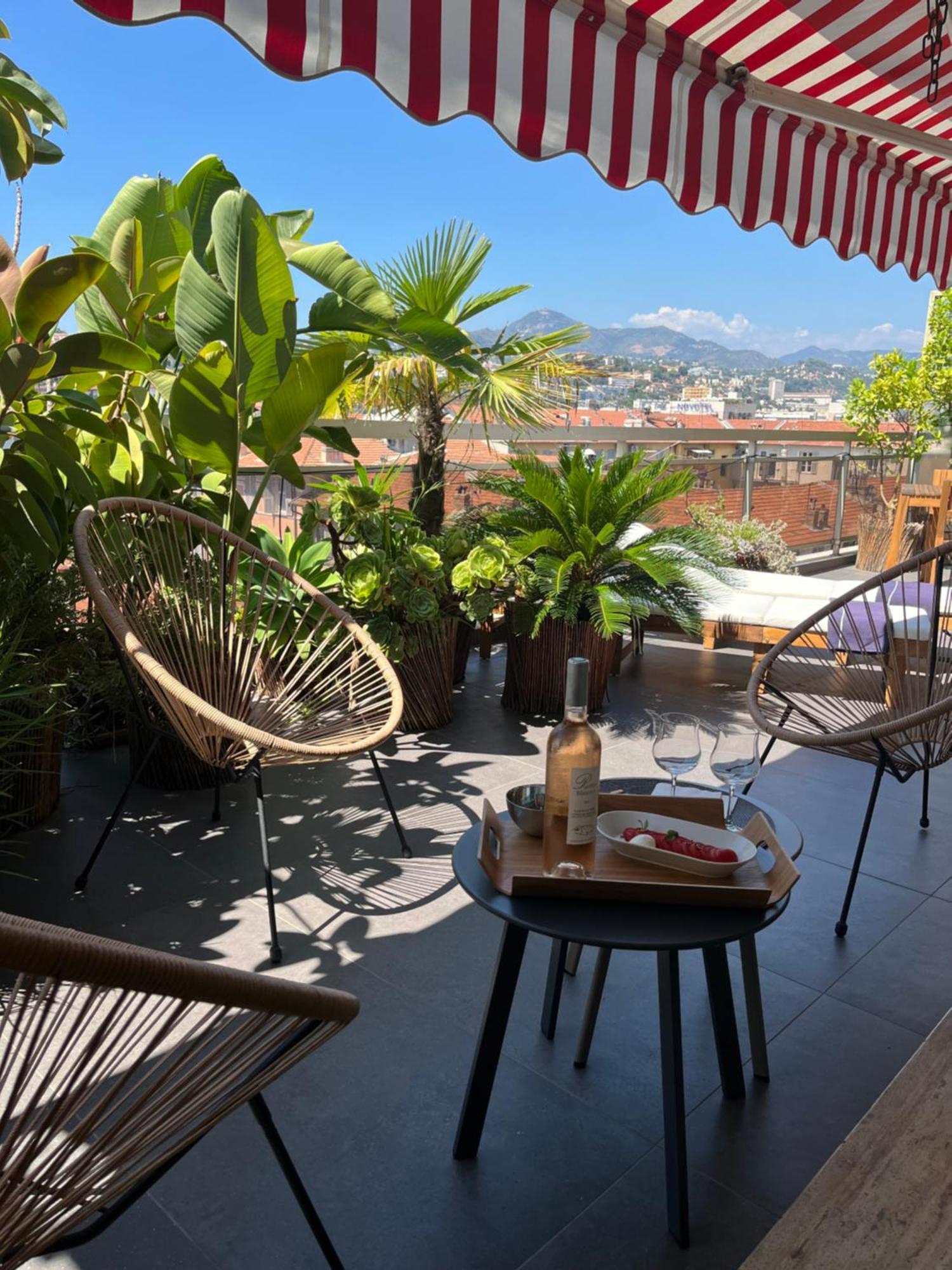 Splendide Penthouse Au Coeur De Nizza